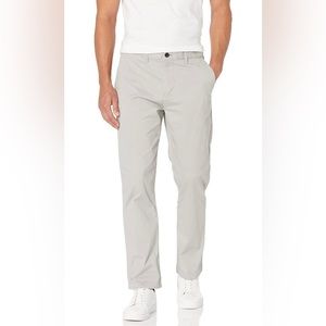 NWT Tommy Hilfiger Men's Comfort Stretch Cotton Chino Pants Size 36Wx30L